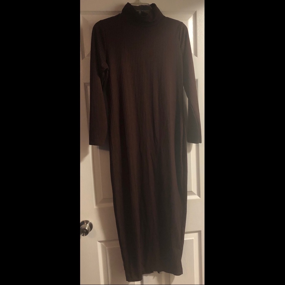Mock neck maxi dress